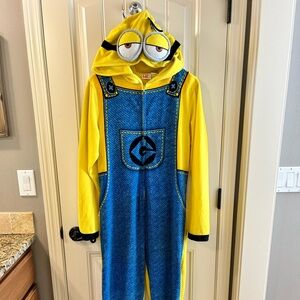 Despicable Me Minions Adult One Piece Zip Pajamas Small Unisex Halloween
